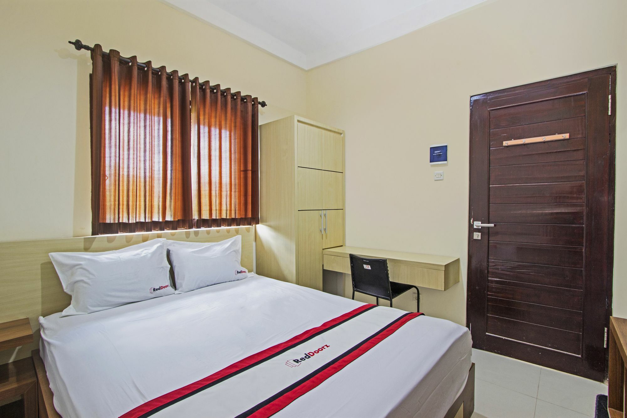 Reddoorz @ Babarsari Hotel Maguwo Exterior photo
